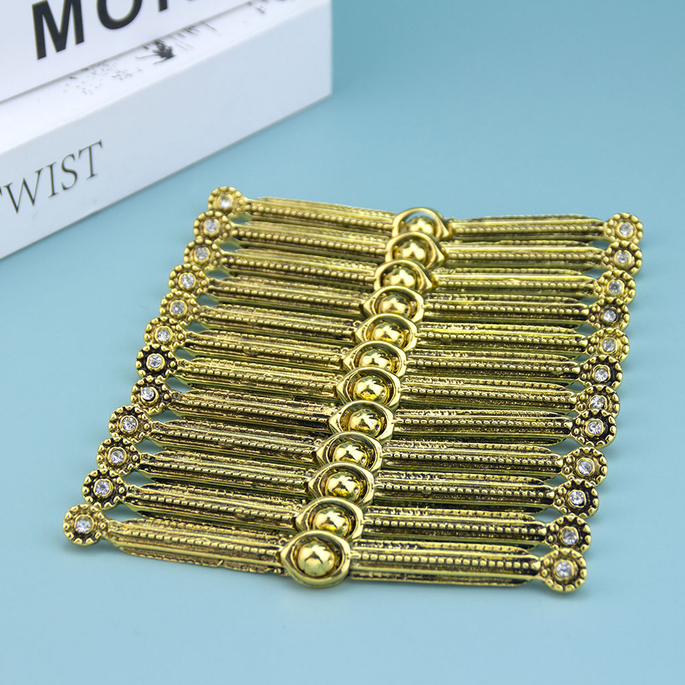 Ethnic Chic Fashion - Poyasa Chique Caucasus Borstplaat Vrouwen Metalen
