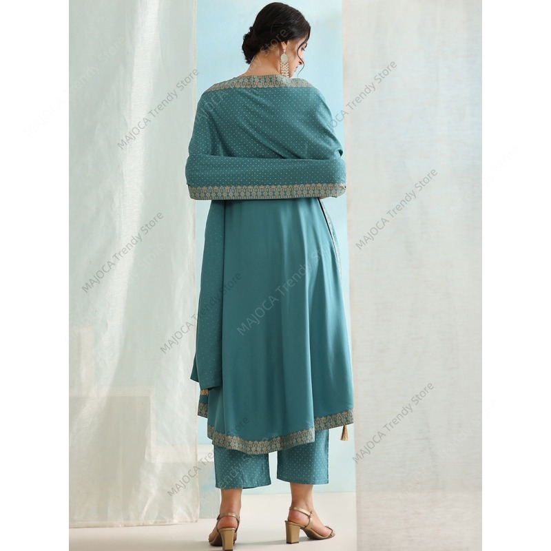 Pauwblauwe Indiase dames 3-del - Salwar Kameez Set recensie en prijs
