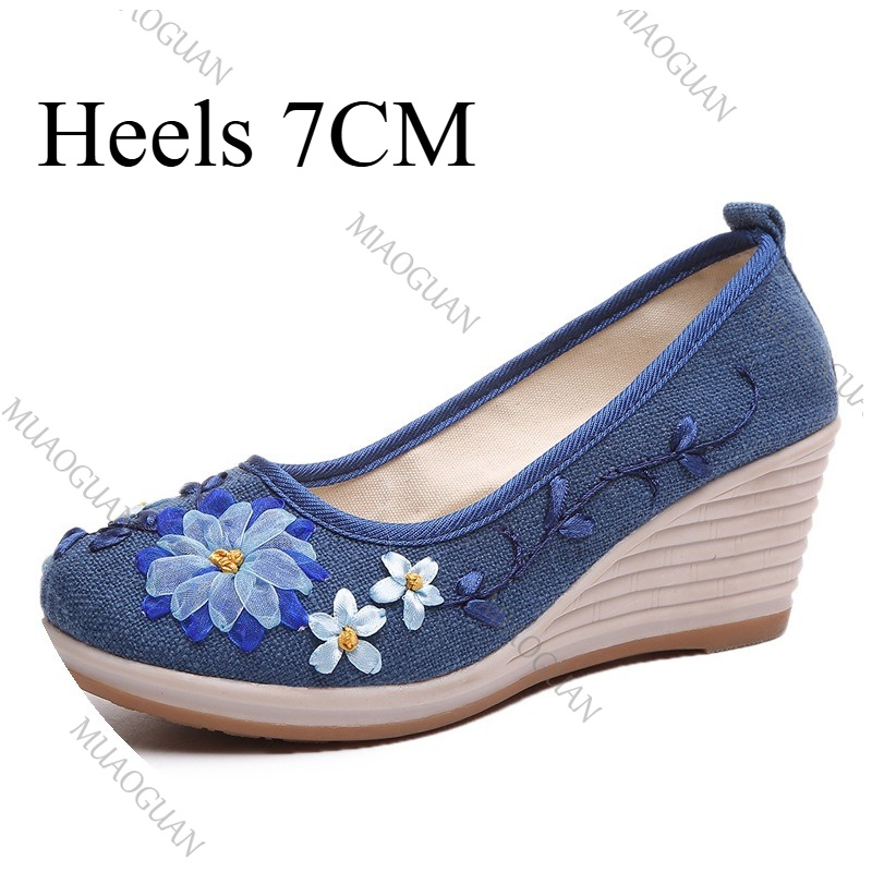 Geborduurde dames comfort wedg - Ethnic Fashion In recensie en prijs