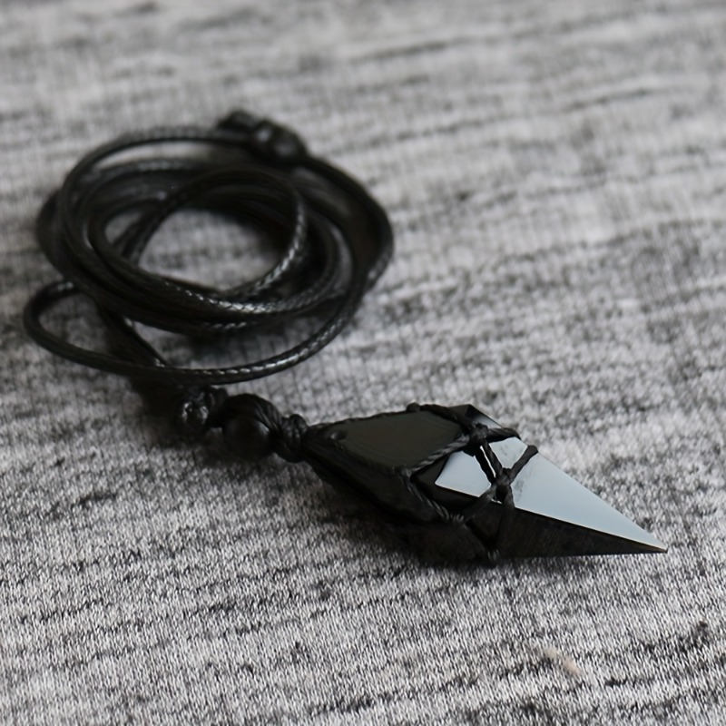 Zwarte Obsidiaan Pijlpunt Kris - Ethnic Fashion Show recensie en prijs