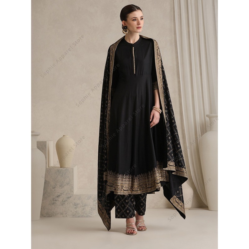 Elegante zwarte Indiase Salwar - Salwar Kameez Set recensie en prijs